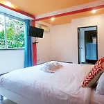 Lemon House Samui